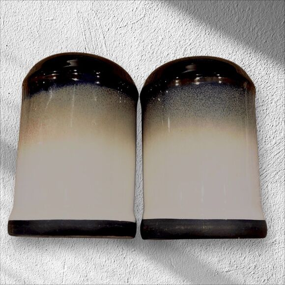 Vintage Sango Nova Black Salt and Pepper Shakers - Picture 13 of 16